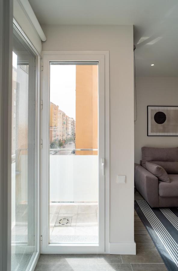 Aac Malaga - Apartamento Luminoso Y Nuevo, A 1,3Km Del Centro De Μάλαγα Εξωτερικό φωτογραφία