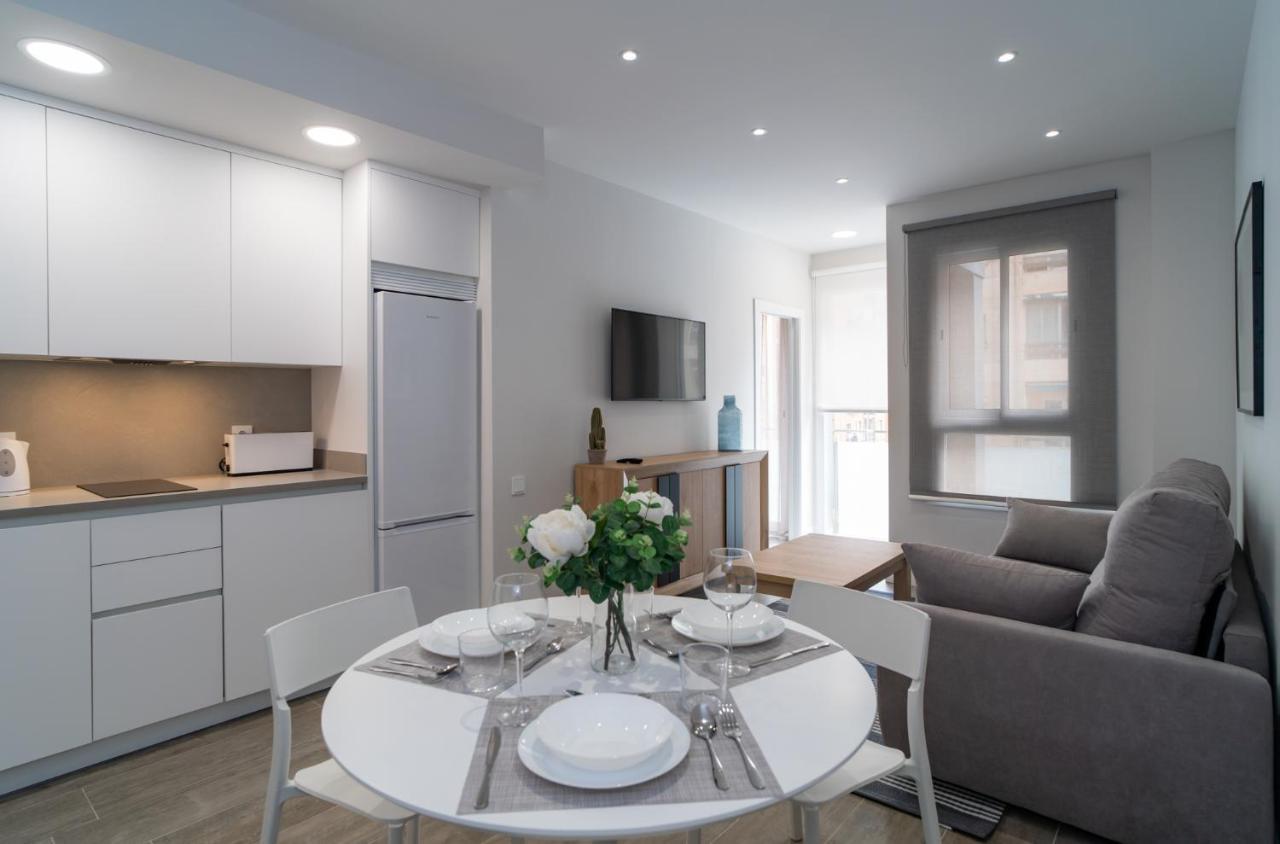 Aac Malaga - Apartamento Luminoso Y Nuevo, A 1,3Km Del Centro De Μάλαγα Εξωτερικό φωτογραφία